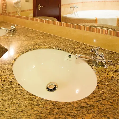 Hotel Casino&hotel Royal Ceska Kubice